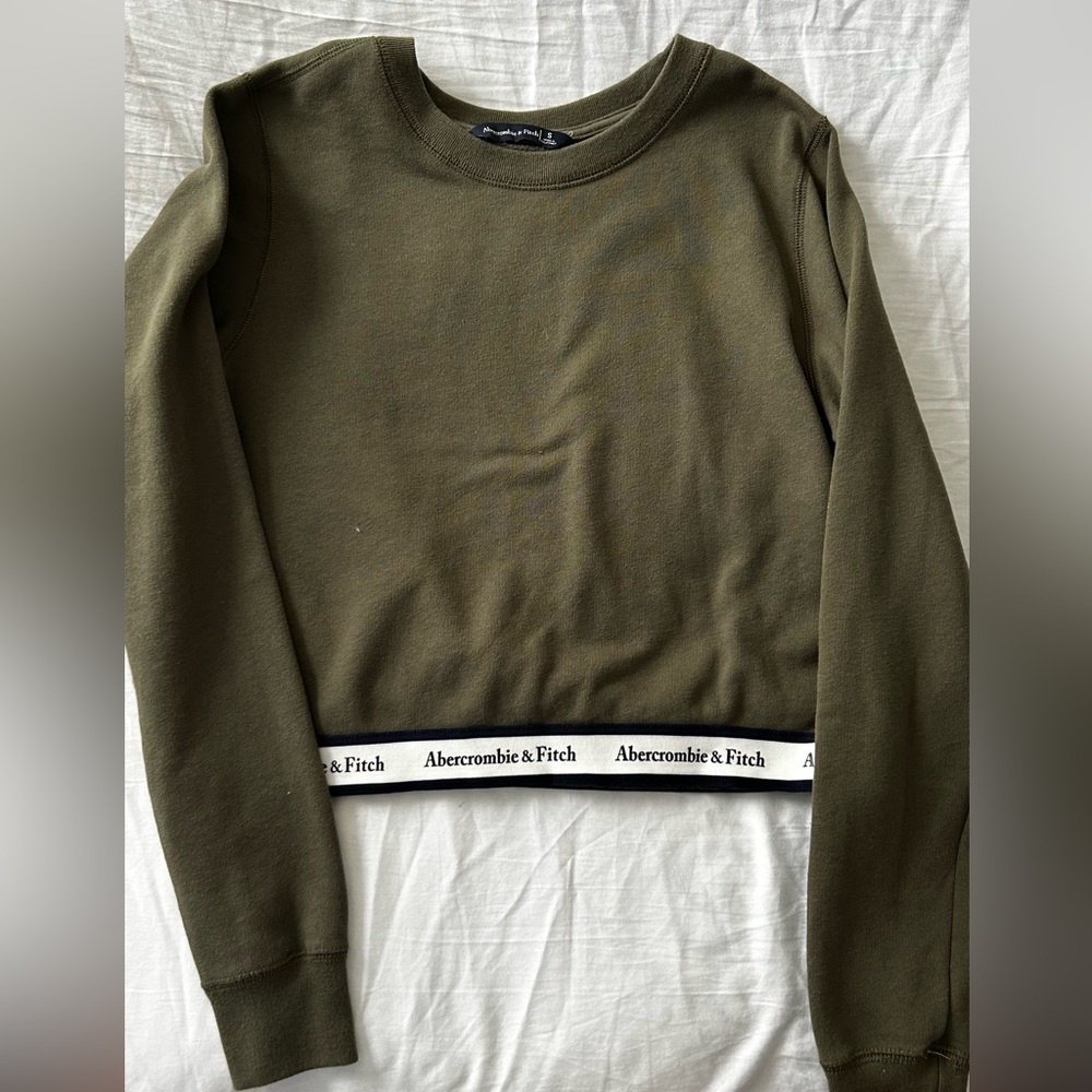 Abercrombie & Fitch Oversized Sweater